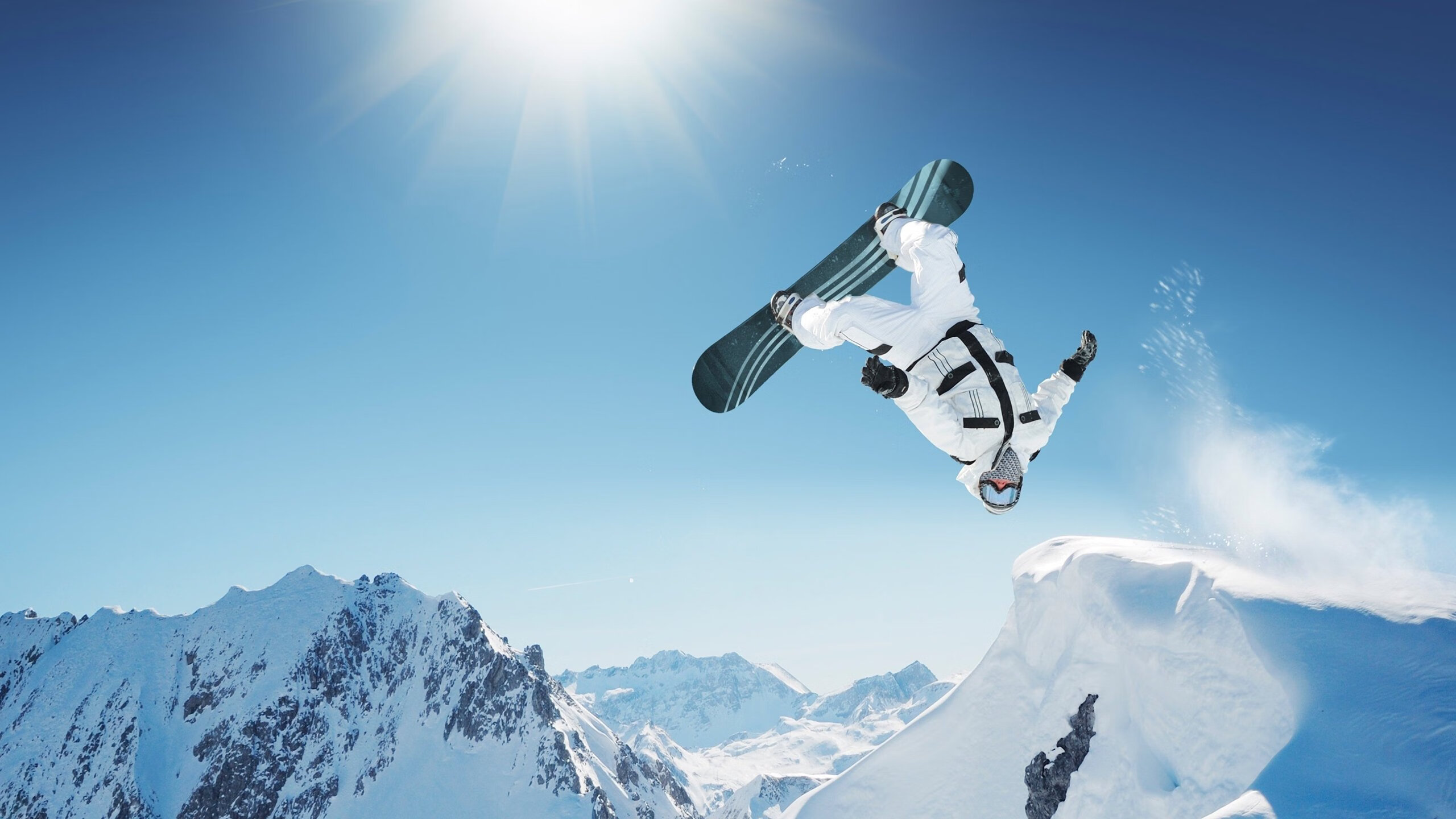 全球车迷热情共鸣：欢庆赛季高潮